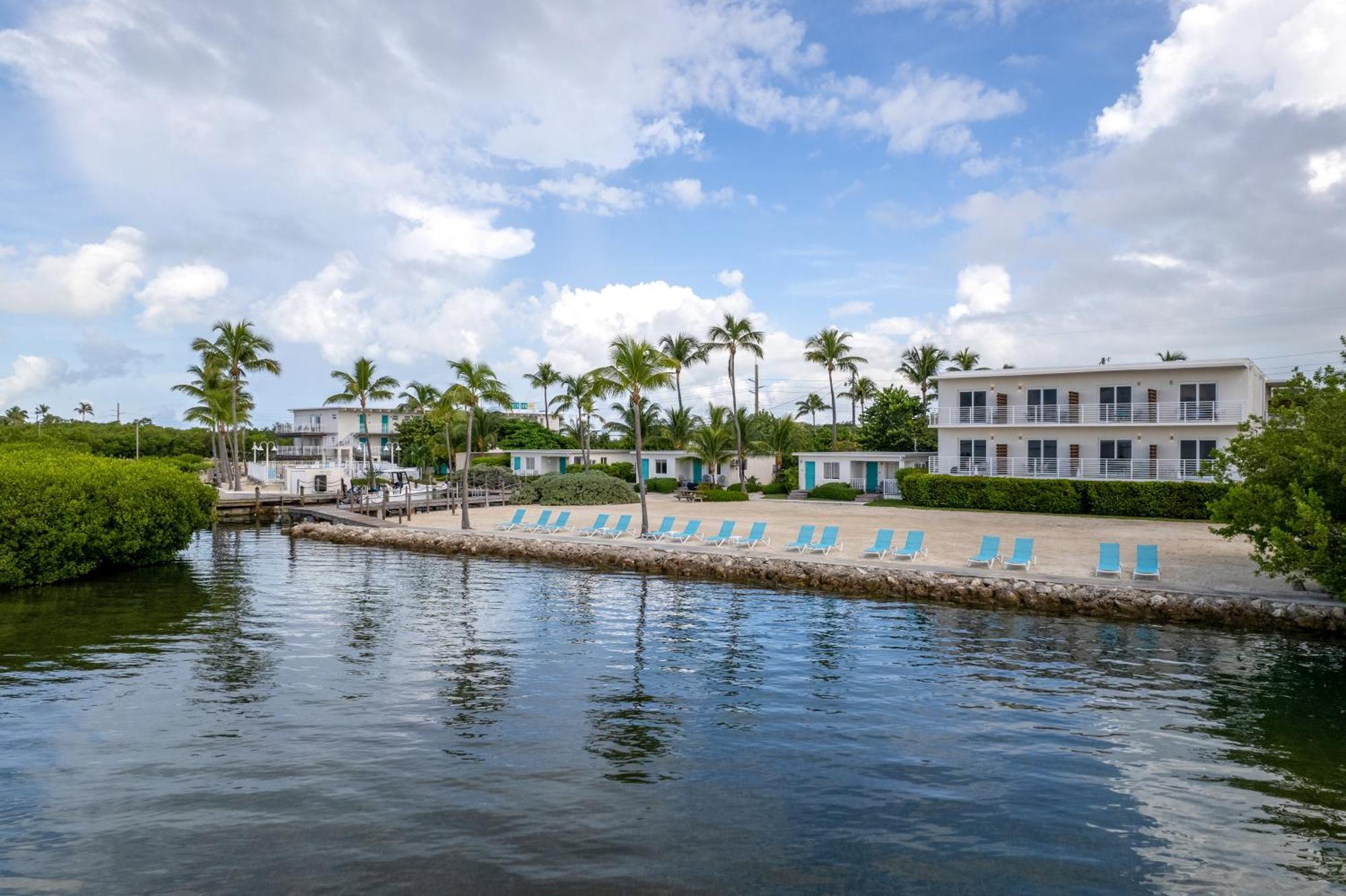 Fisher Inn Resort & Marina Исламорада Екстериор снимка