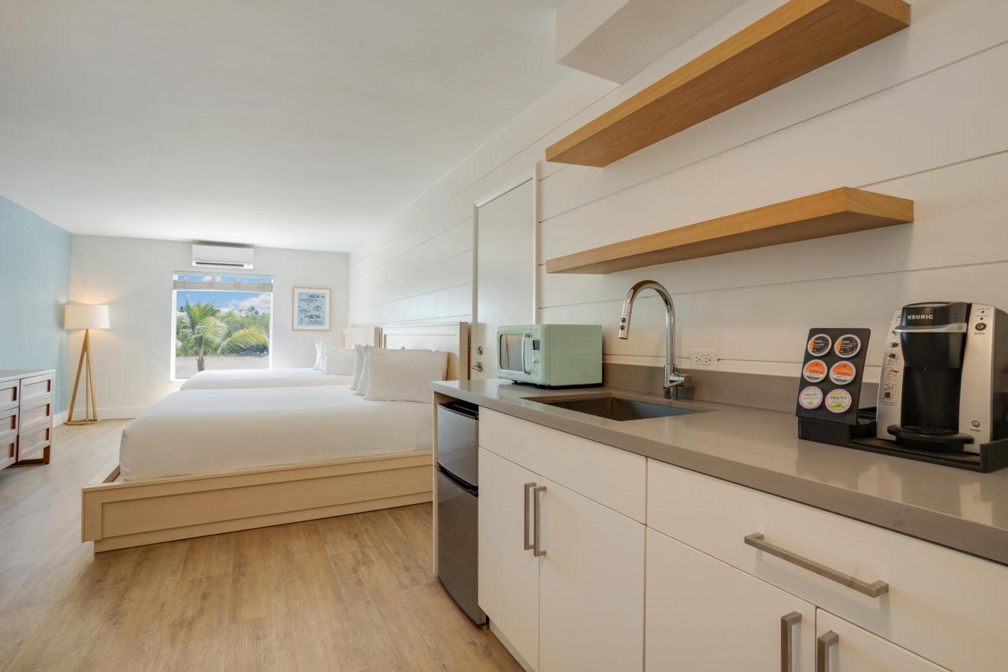 Fisher Inn Resort & Marina Исламорада Екстериор снимка